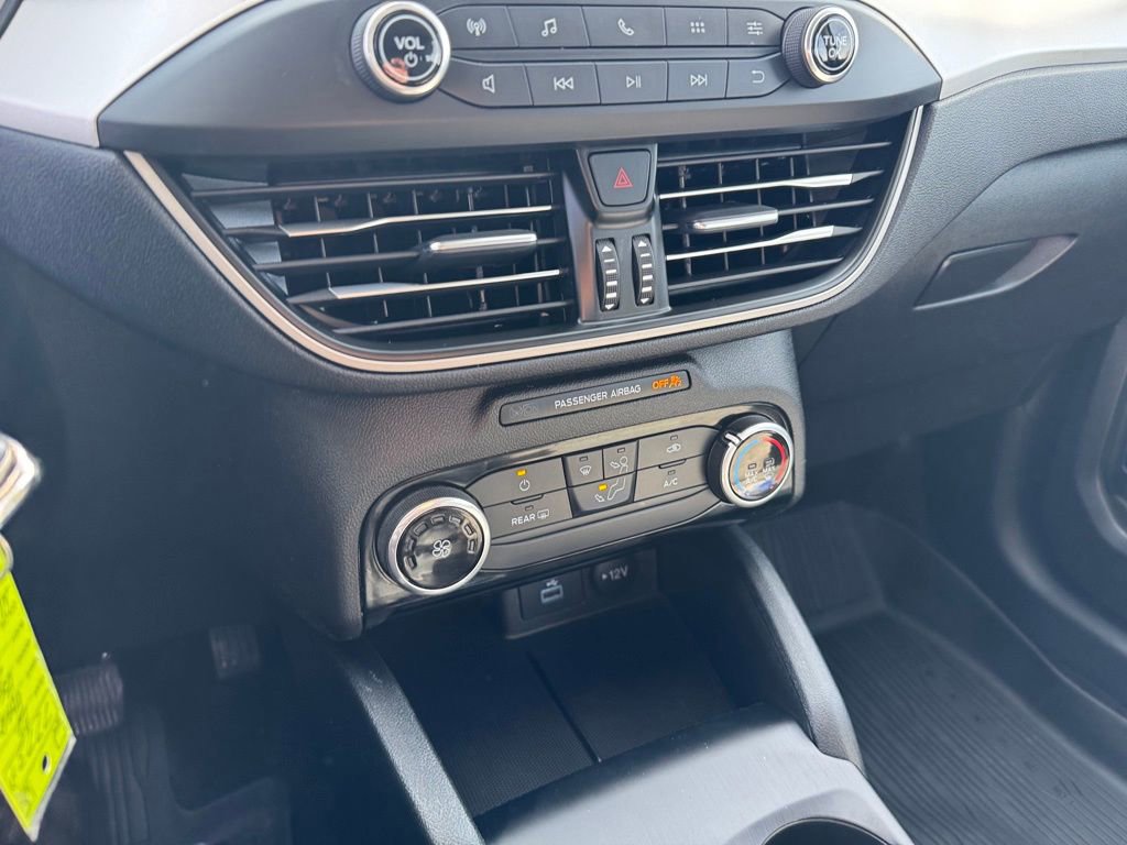 Certified 2022 Ford Escape S image 27