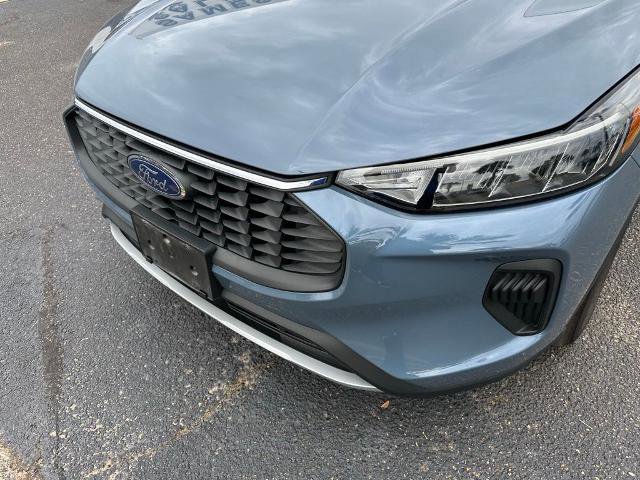 Certified 2024 Ford Escape Active image 11