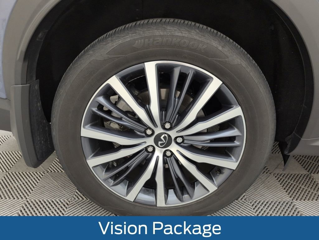 Used 2023 INFINITI QX60 Sensory w/ Vision Package image 22