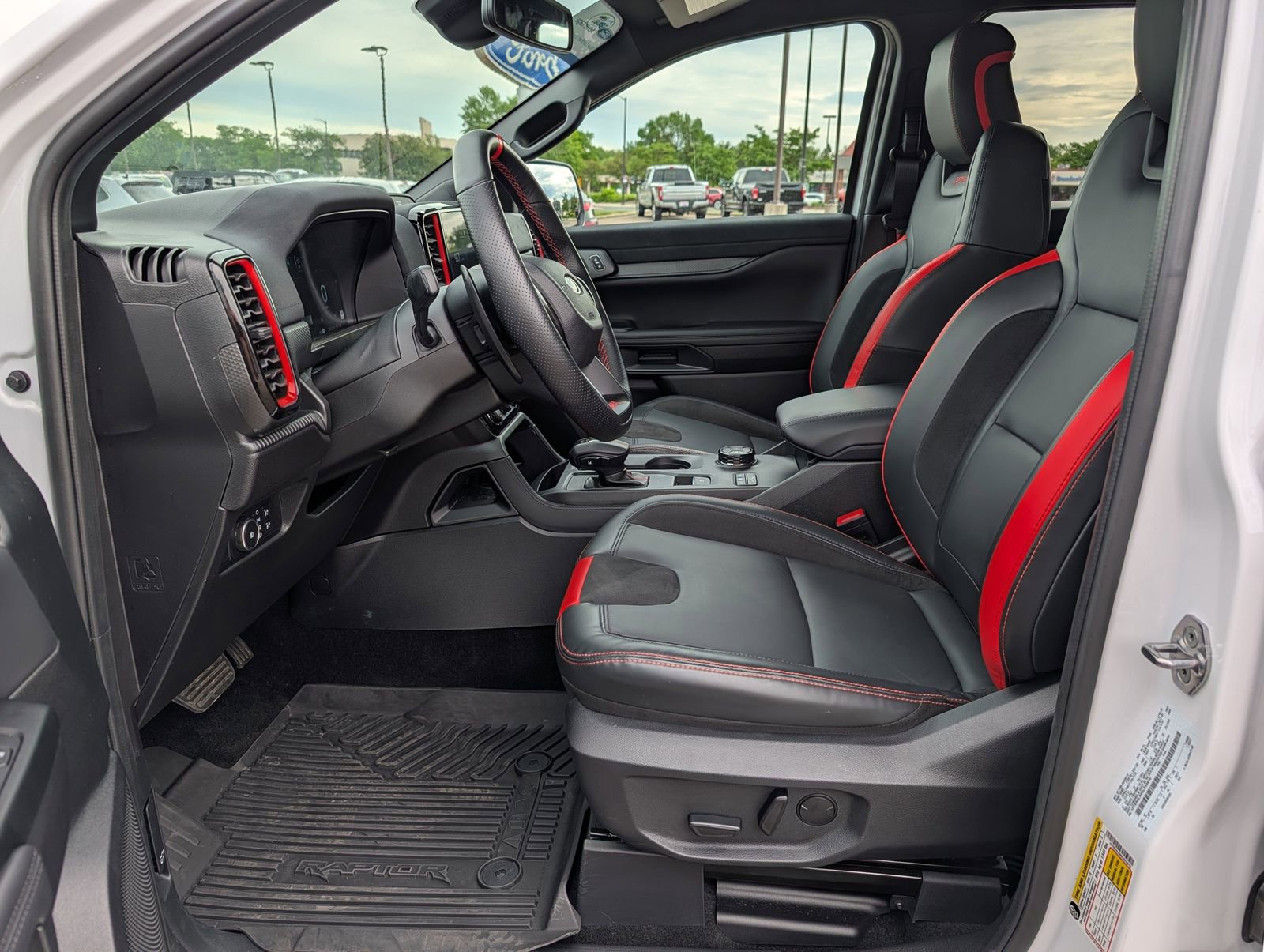 Certified 2025 Ford Ranger Raptor AWD/4WD image 15