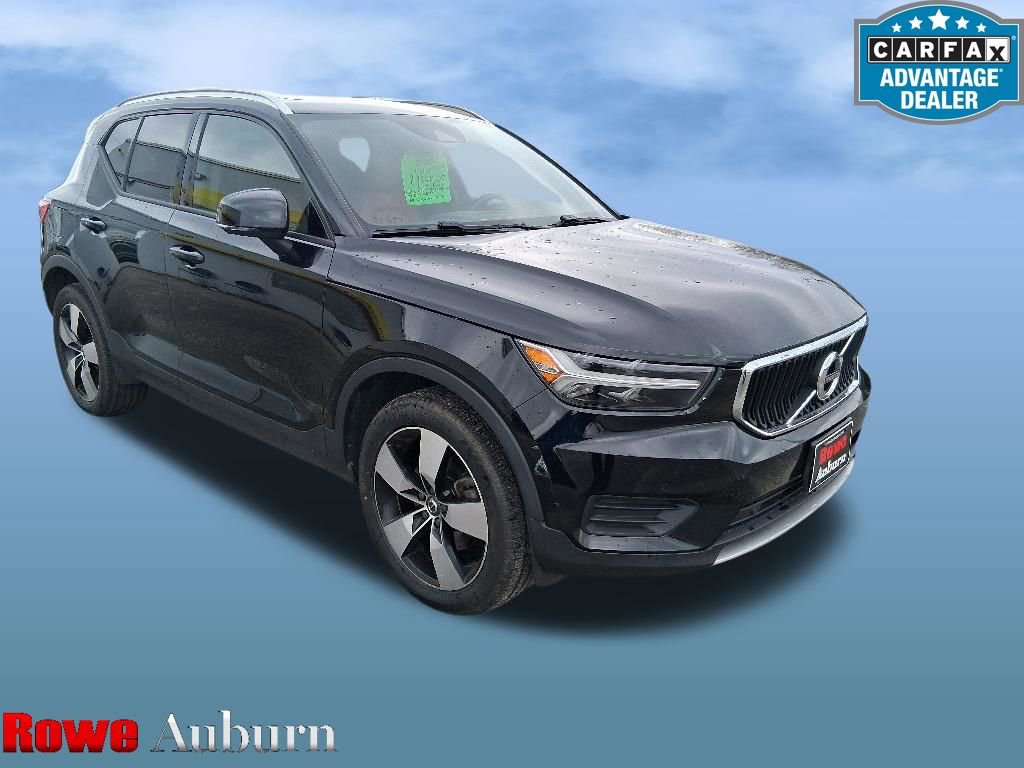 Used 2020 Volvo XC40 T5 Momentum AWD/4WD image 1
