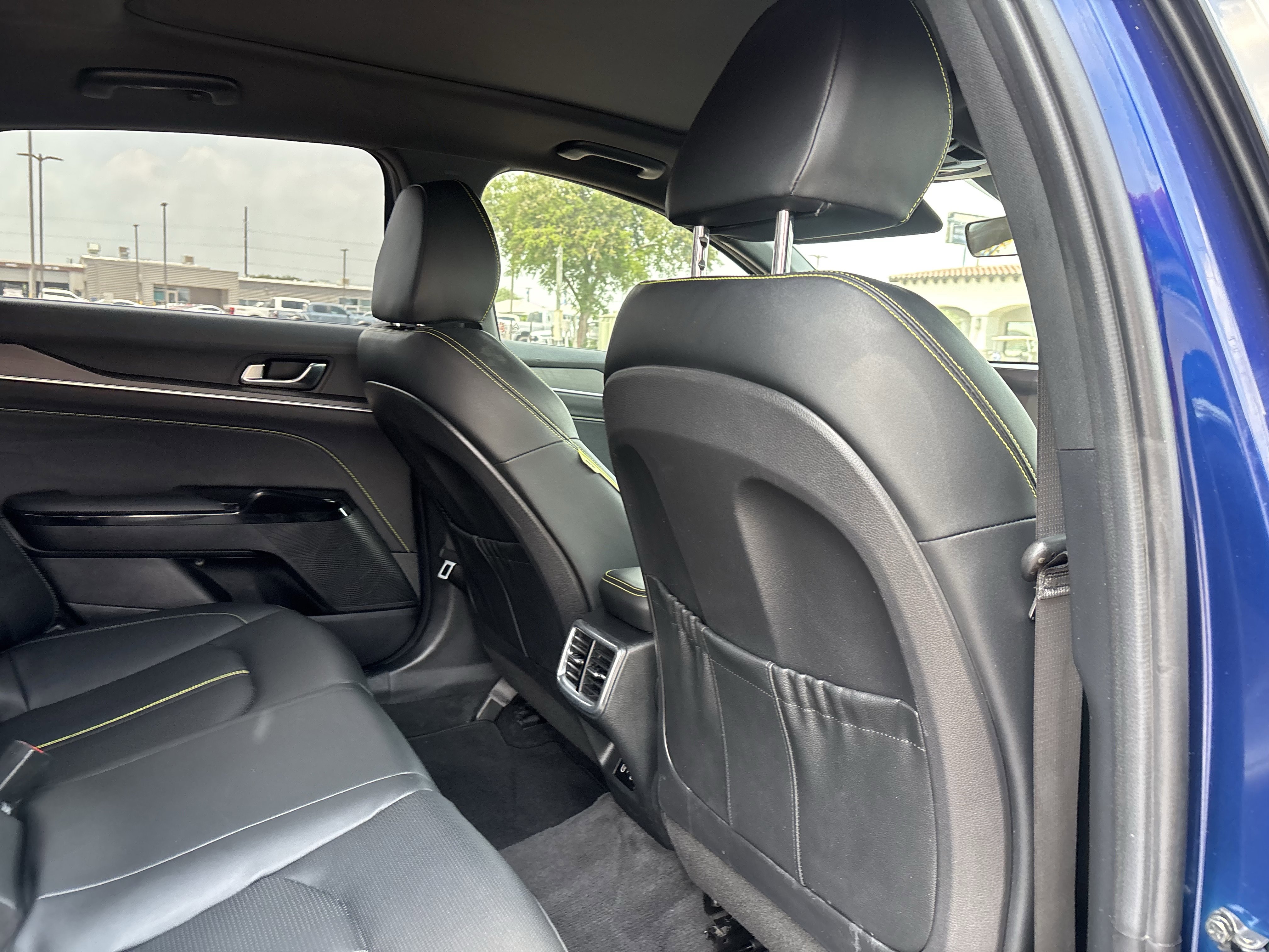 Used 2025 Kia K5 GT FWD image 21