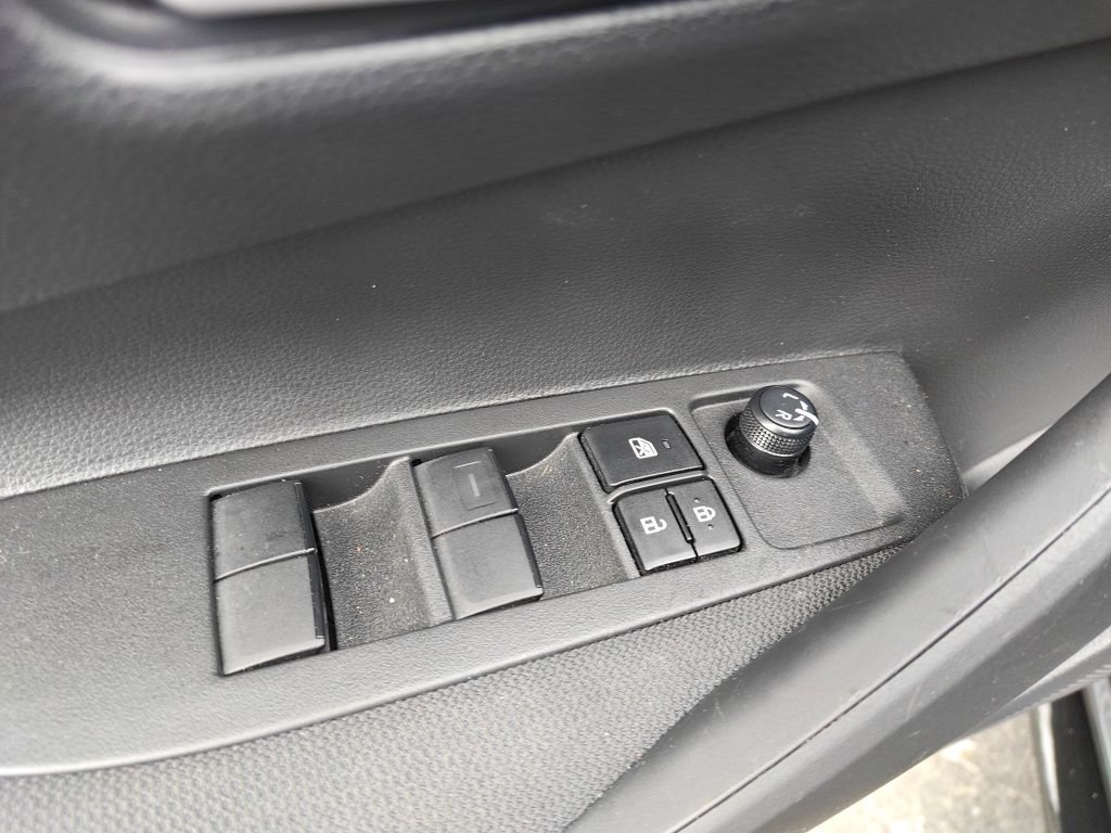 Used 2026 Toyota Corolla SE FWD image 15