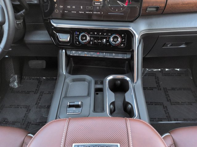 Used 2025 GMC Sierra 2500 Denali Ultimate AWD/4WD image 19