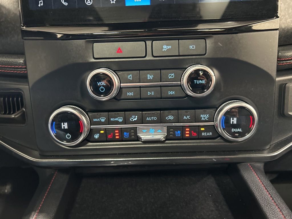 Certified 2022 Ford Expedition Limited image 27