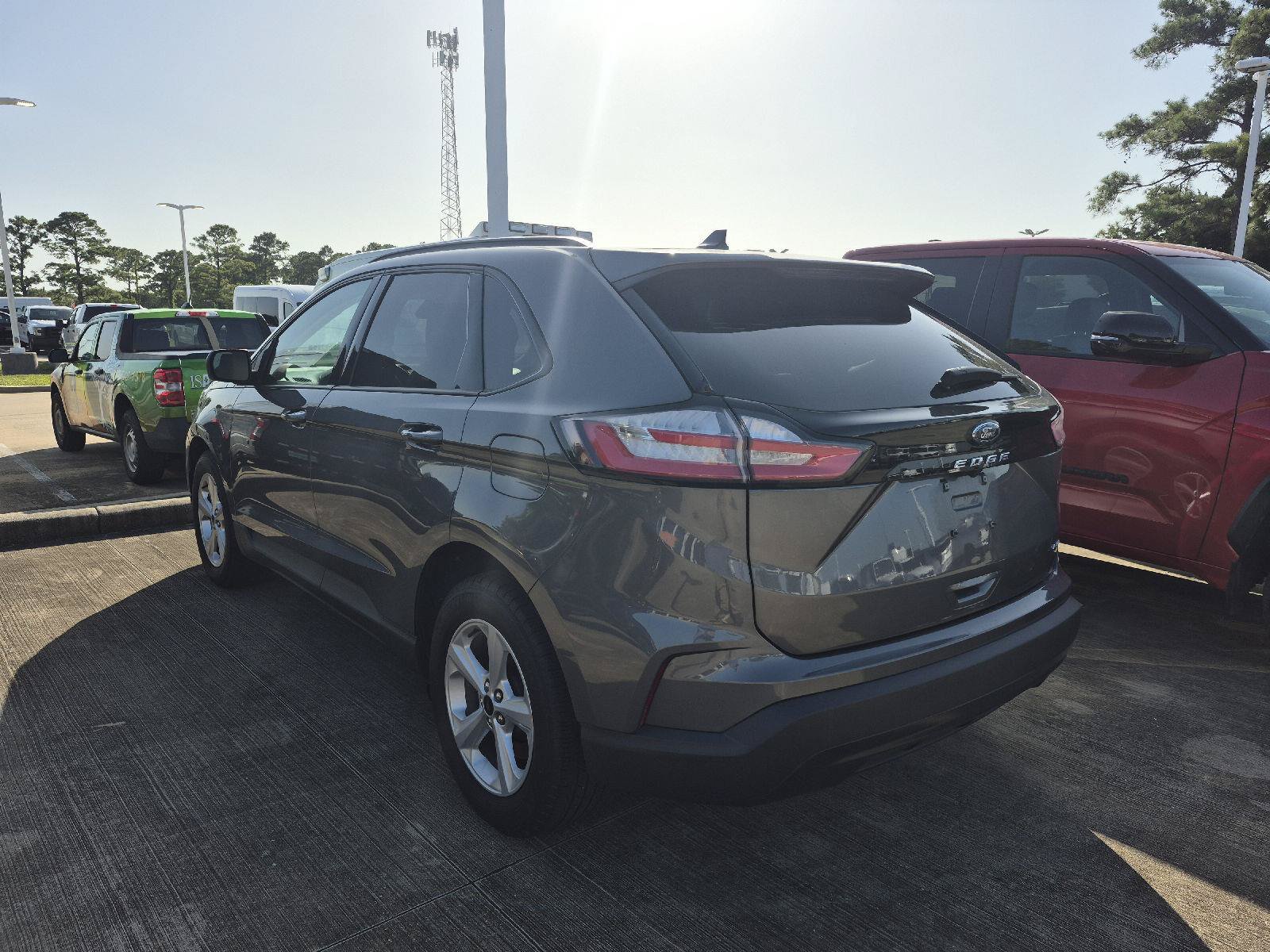 Certified 2024 Ford Edge SE AWD/4WD image 11