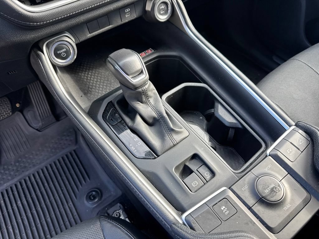 Used 2024 Toyota Grand Highlander AWD Hybrid image 12
