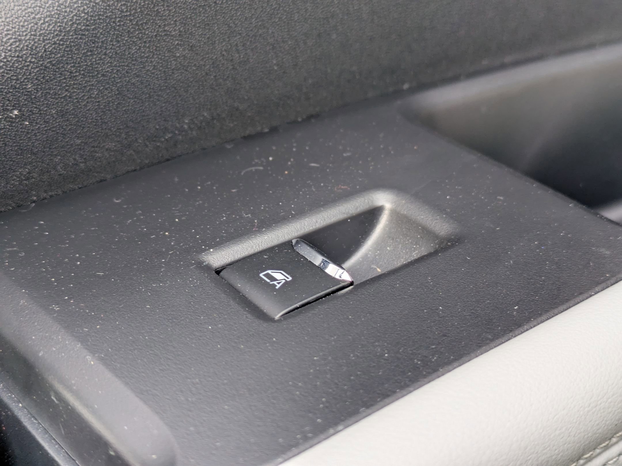 Certified 2025 Ford Expedition Platinum w/ Driver's Package image 29