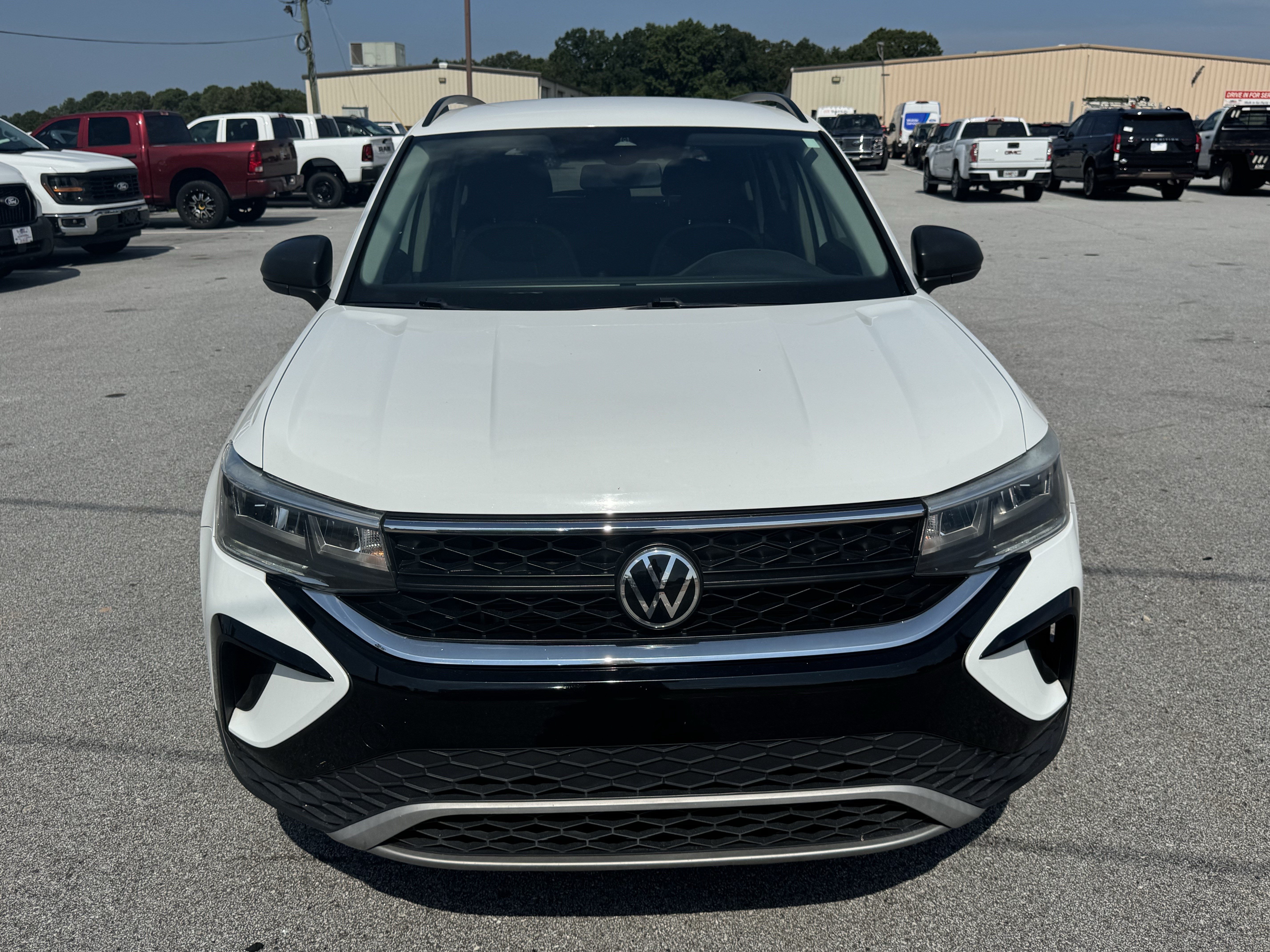 Used 2022 Volkswagen Taos S w/ IQ Drive S Package FWD image 3