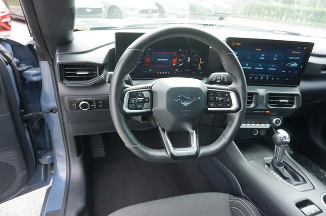 Certified 2025 Ford Mustang Coupe RWD image 12
