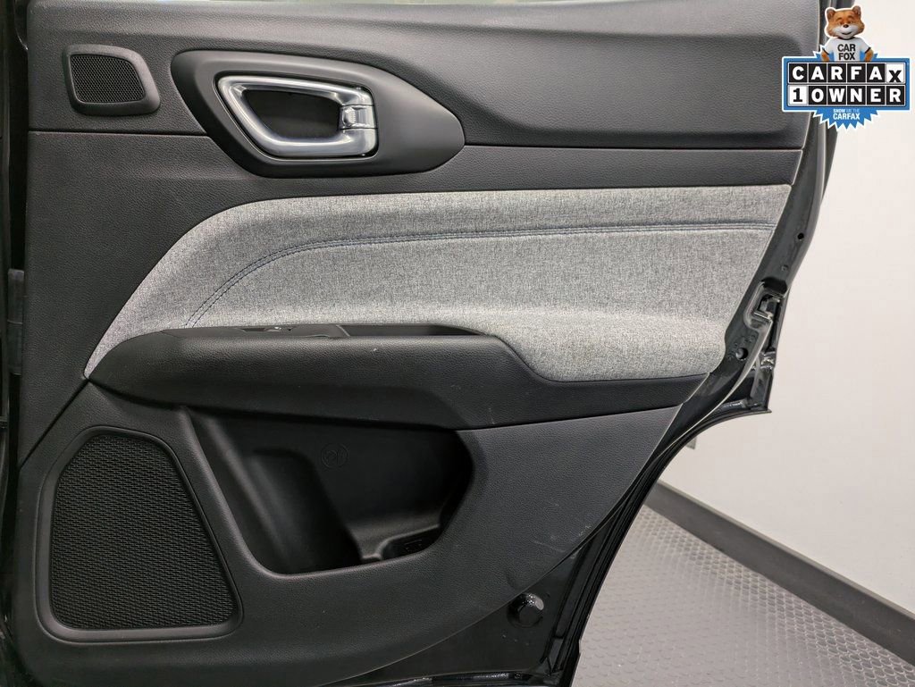 Used 2022 Jeep Compass Latitude w/ Sun and Sound Group image 29