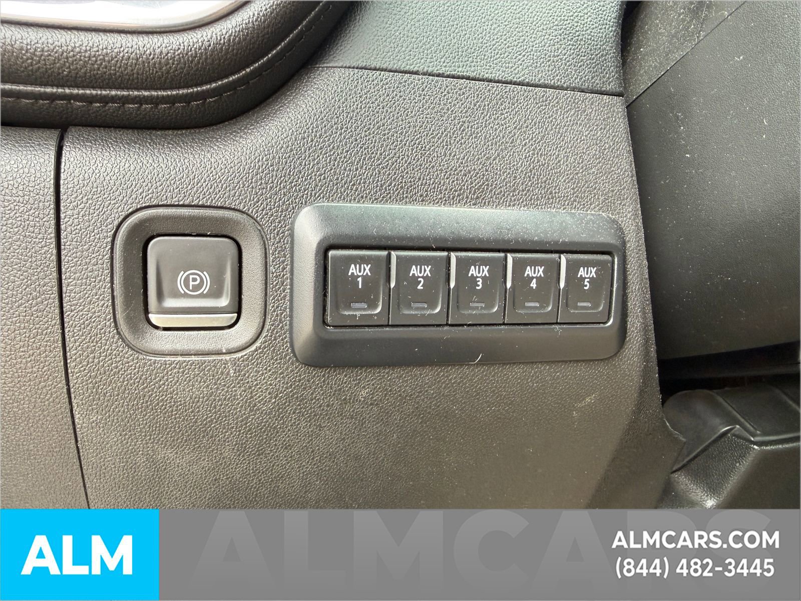 Used 2022 Chevrolet Silverado 3500 LT w/ Convenience Package AWD/4WD image 29