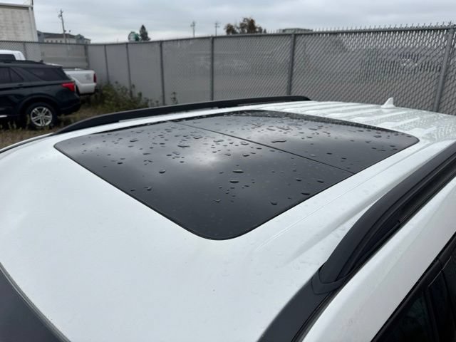 Certified 2023 Ford Explorer ST-Line w/ Class IV Trailer Tow Package AWD/4WD image 6