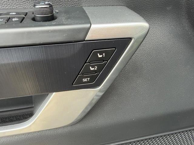 Used 2024 Toyota Tundra Platinum AWD/4WD image 20