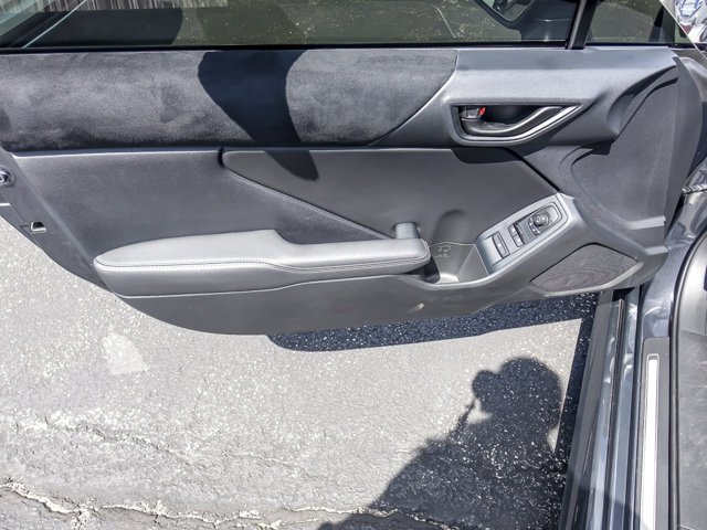 Used 2025 Toyota GR86 Premium w/ ALL Weather Mat Package (TMS) RWD image 22