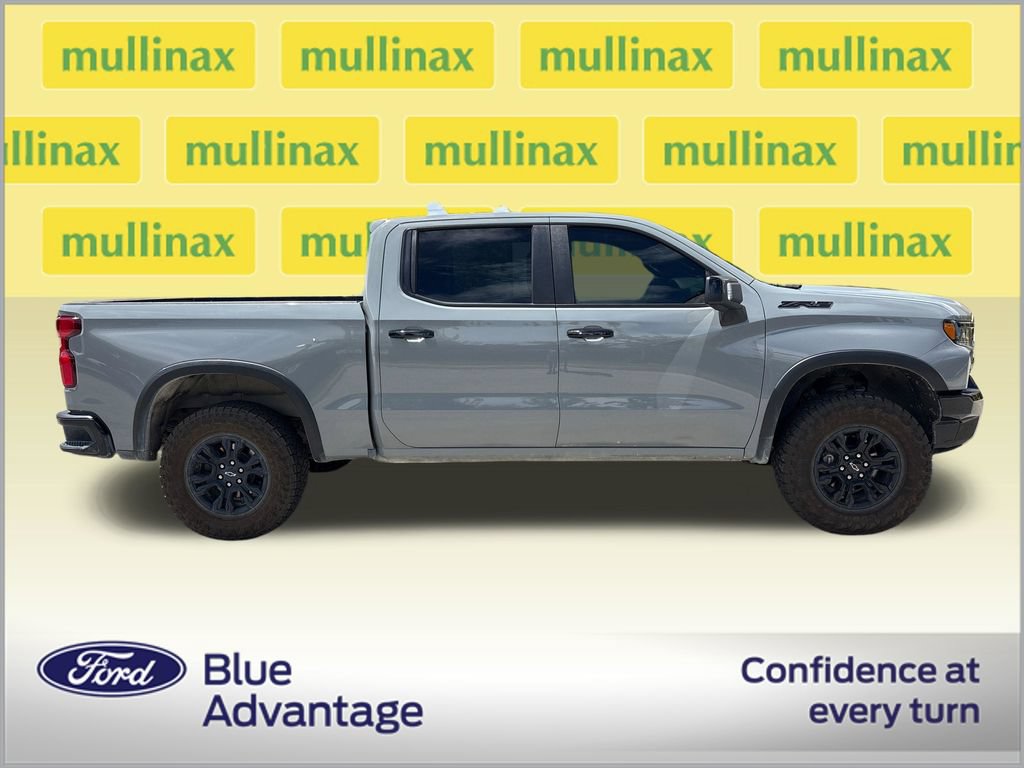 Used 2024 Chevrolet Silverado 1500 ZR2 w/ Technology Package AWD/4WD image 2