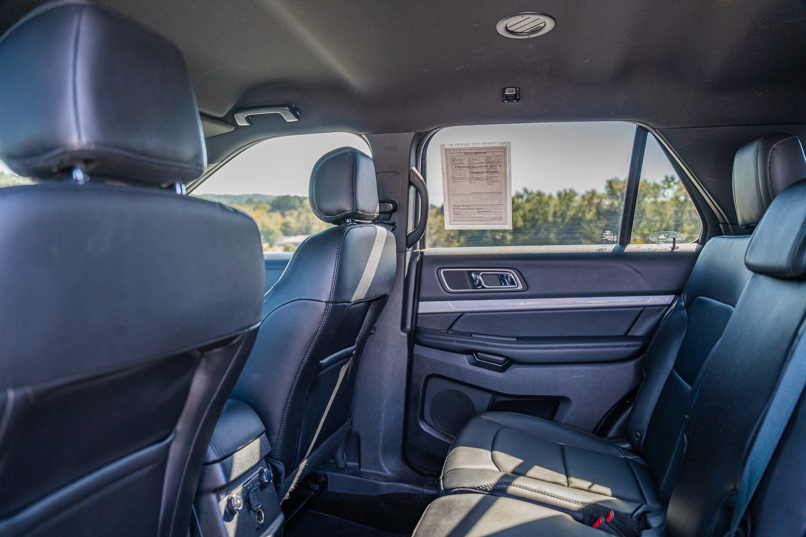 Certified 2017 Ford Explorer XLT w/ Equipment Group 202A image 18