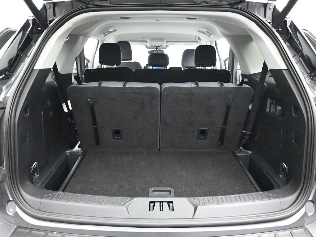 Certified 2025 Ford Explorer Active image 21