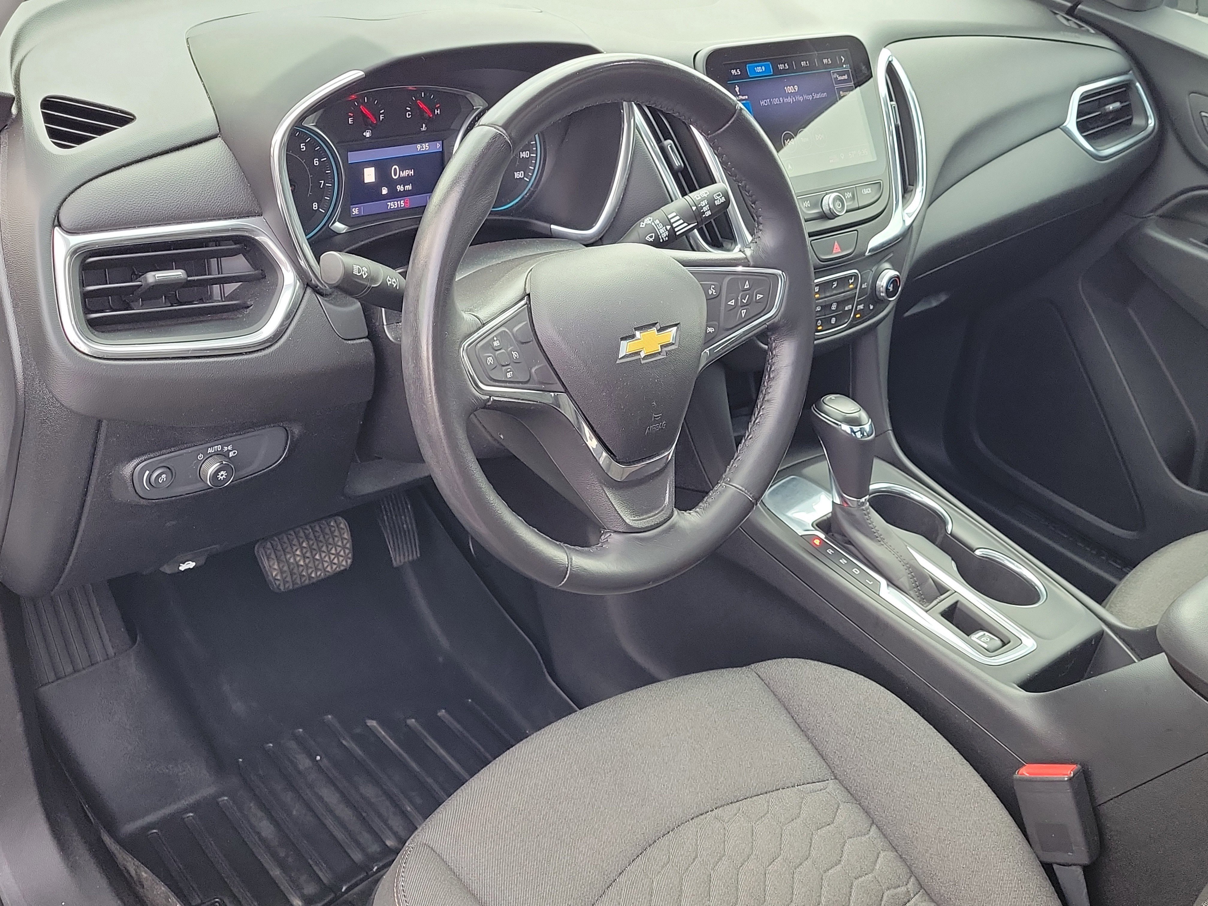 Used 2019 Chevrolet Equinox LT w/ Sun & Navigation Package image 18