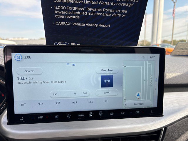 Certified 2025 Ford Escape Platinum AWD/4WD image 12