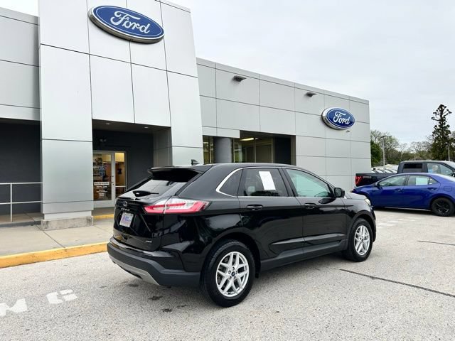 Certified 2022 Ford Edge SEL w/ Convenience Package AWD/4WD image 24