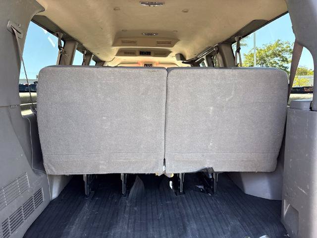 Used 2023 Chevrolet Express 3500 LS RWD image 7