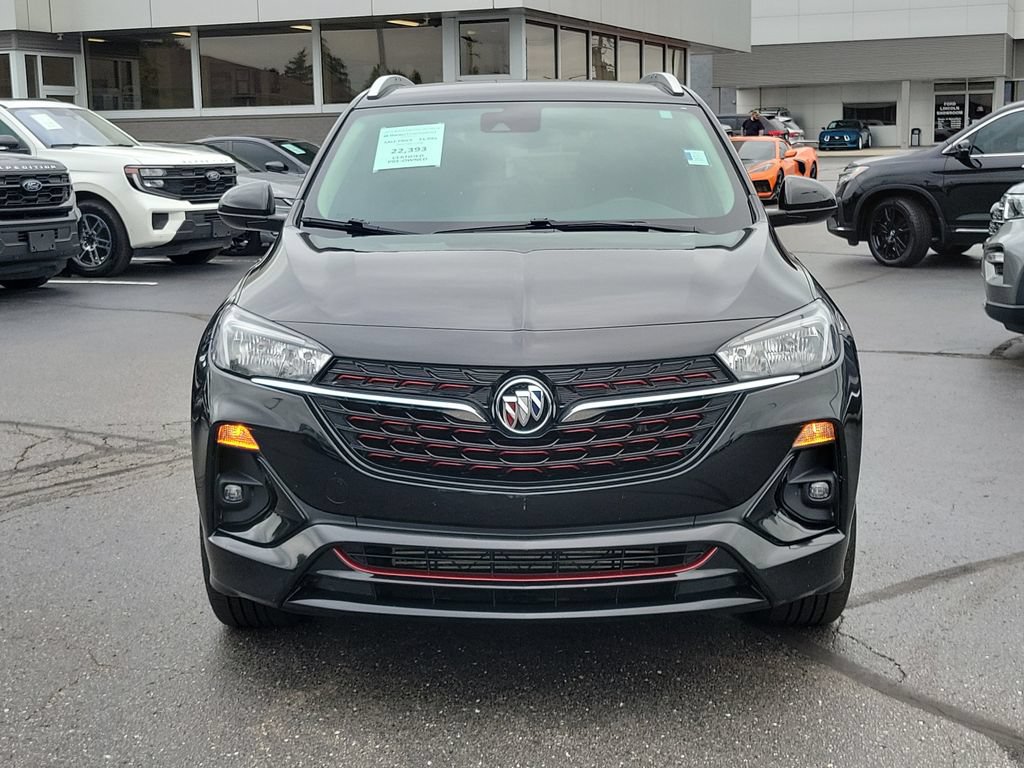 Used 2023 Buick Encore GX Select w/ Sport Touring Package FWD image 2