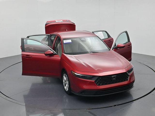 Used 2024 Honda Accord LX image 47