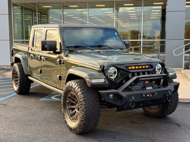 Used 2022 Jeep Gladiator Mojave AWD/4WD image 2