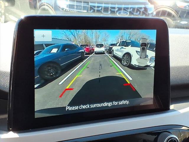 Certified 2022 Ford Escape SEL AWD/4WD image 11