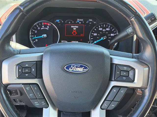 Certified 2022 Ford F350 Platinum w/ FX4 Off-Road Package AWD/4WD image 17