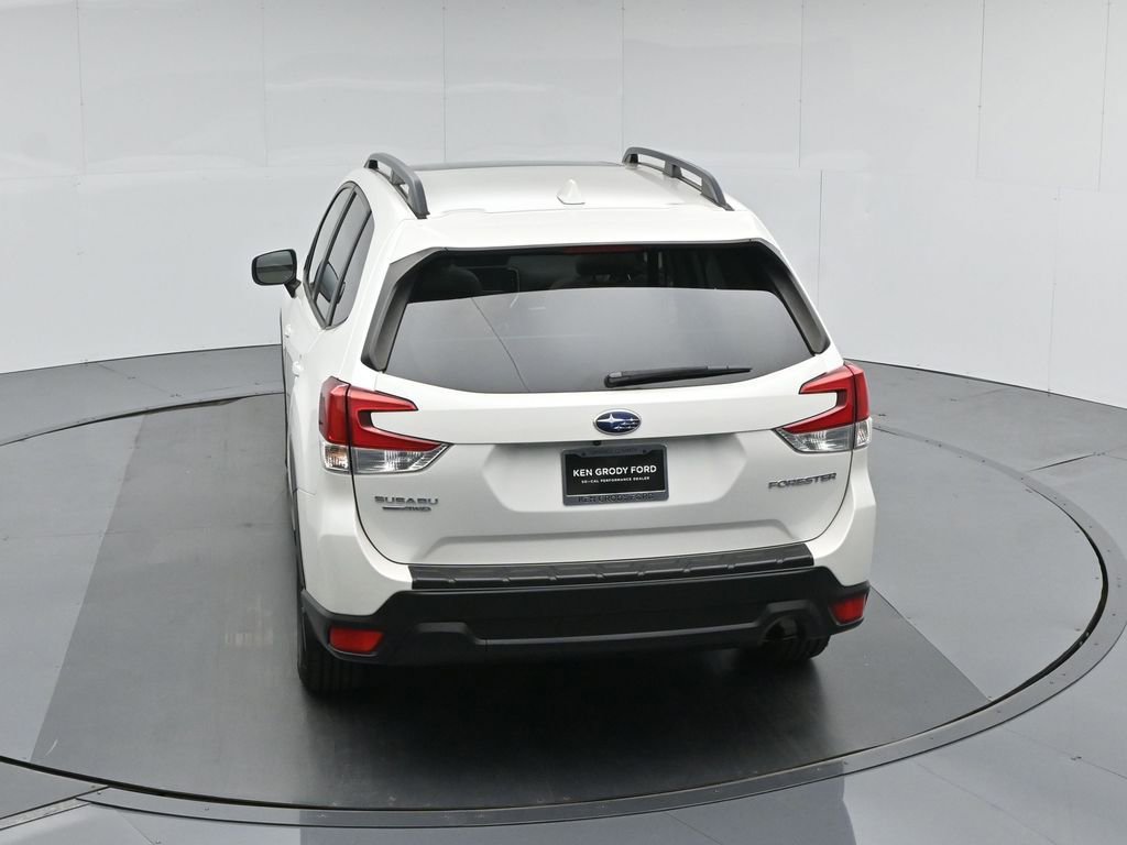 Used 2020 Subaru Forester Premium AWD/4WD image 46