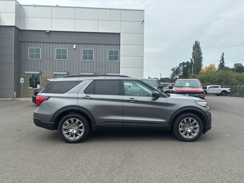 Certified 2026 Ford Explorer Active w/ Active Comfort Package AWD/4WD image 9
