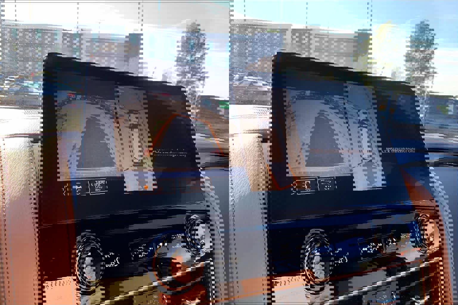 Used 2024 INFINITI QX80 Sensory w/ Cargo Package image 28