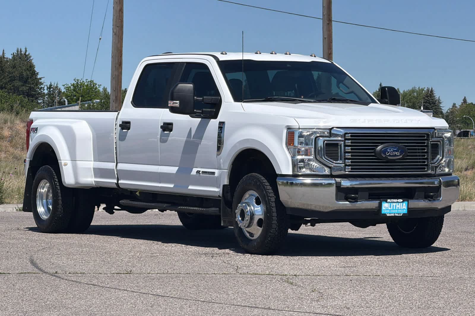Certified 2022 Ford F350 XL w/ STX Appearance Package AWD/4WD image 9