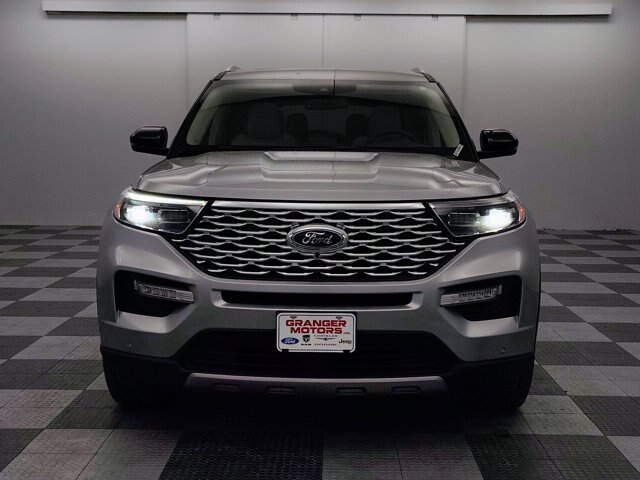 Certified 2020 Ford Explorer Platinum w/ Premium Technology Package AWD/4WD image 7