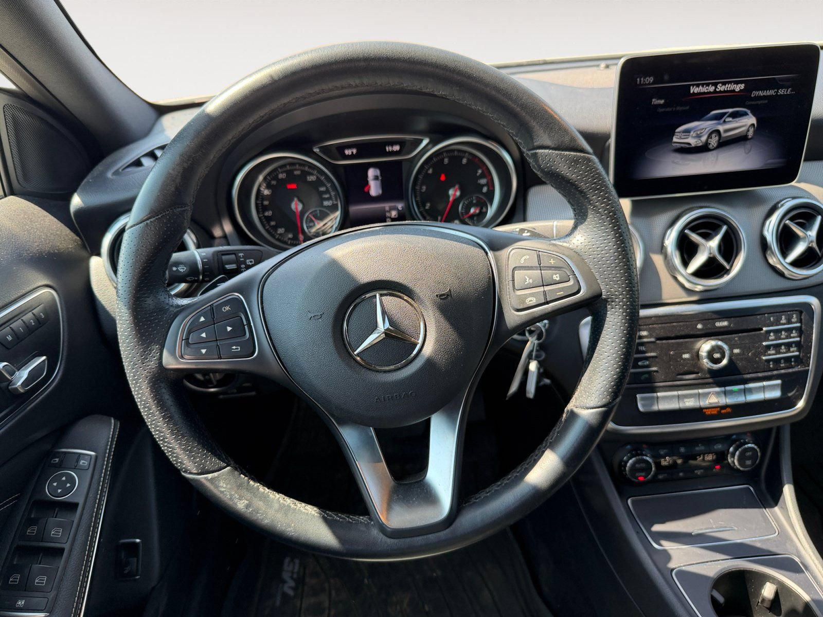Used 2019 Mercedes-Benz GLA 250 image 12