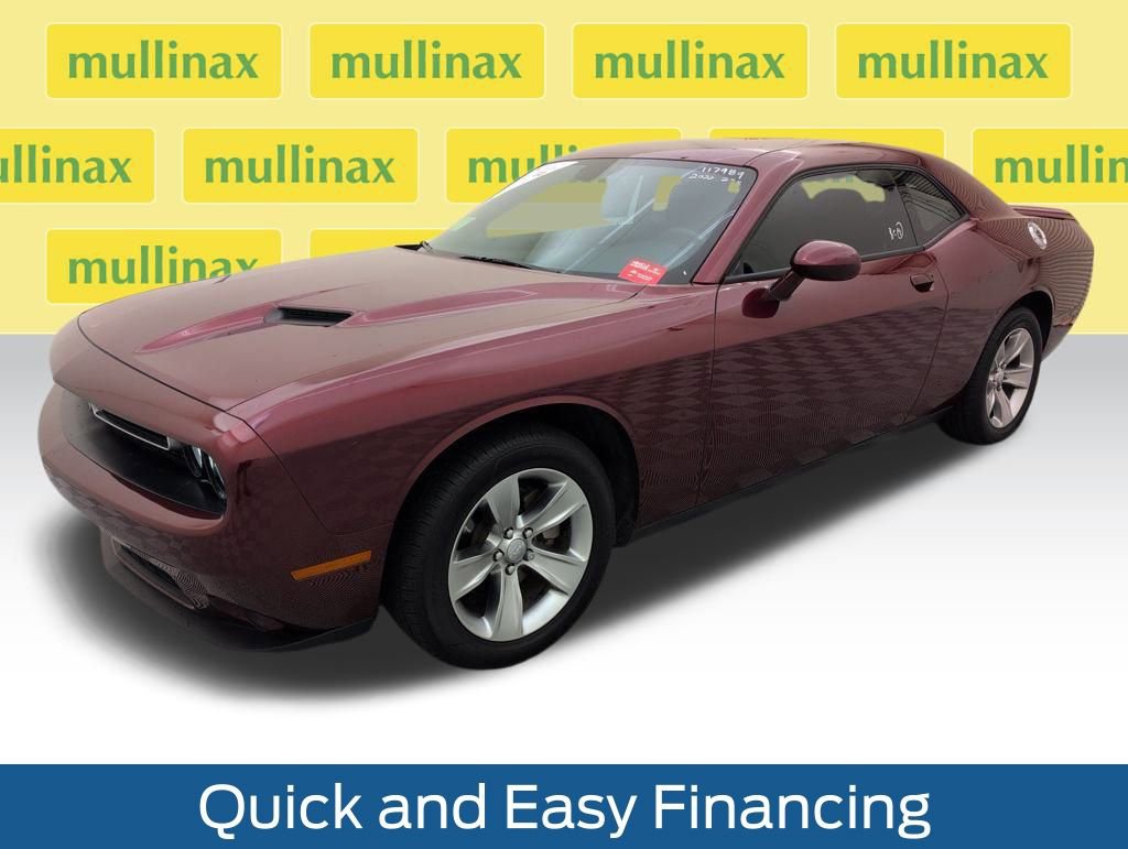 Used 2022 Dodge Challenger SXT image 14