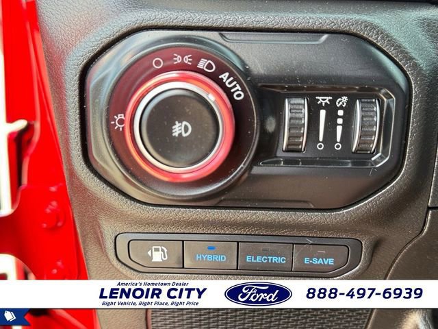 Used 2021 Jeep Wrangler Unlimited Rubicon 4xe w/ Cold Weather Group AWD/4WD image 19