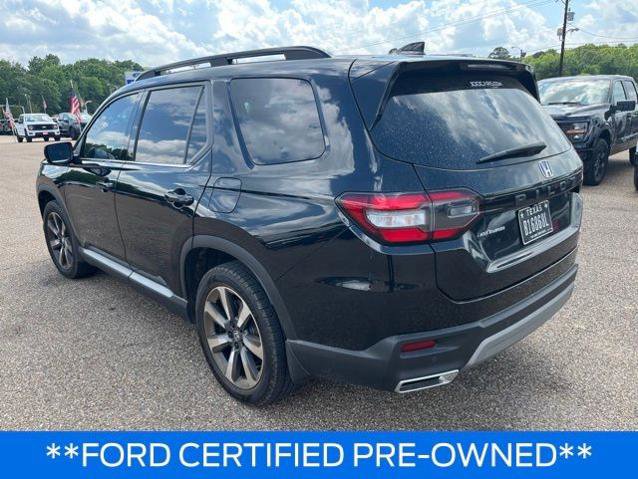 Used 2024 Honda Pilot Touring image 7