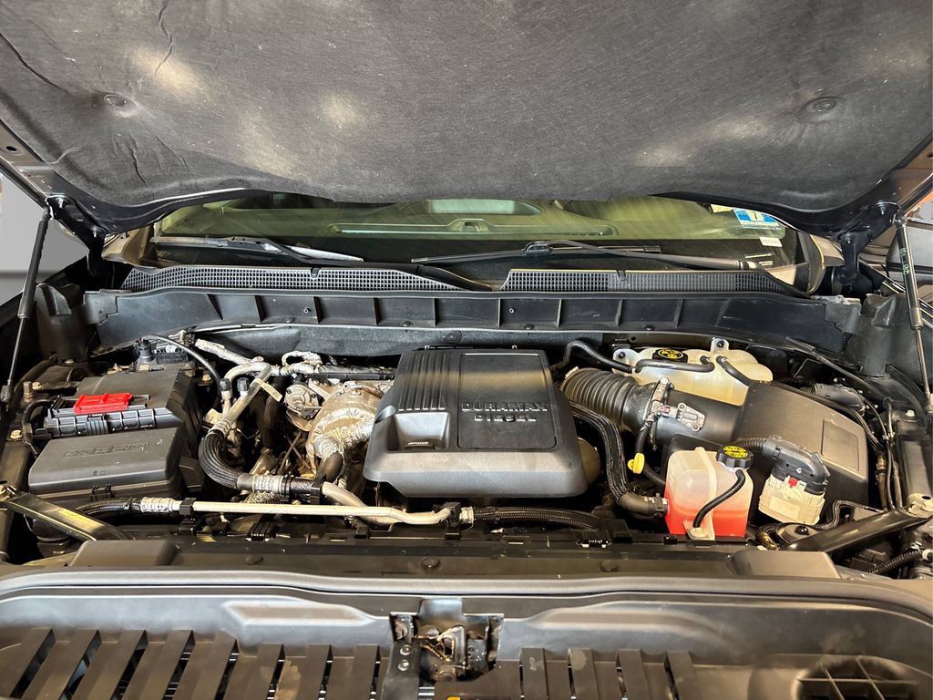 Used 2020 Chevrolet Silverado 1500 LT w/ All-Star Edition AWD/4WD image 18