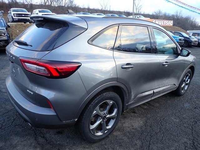 Certified 2024 Ford Escape ST-Line w/ Tech Pack #1 image 5