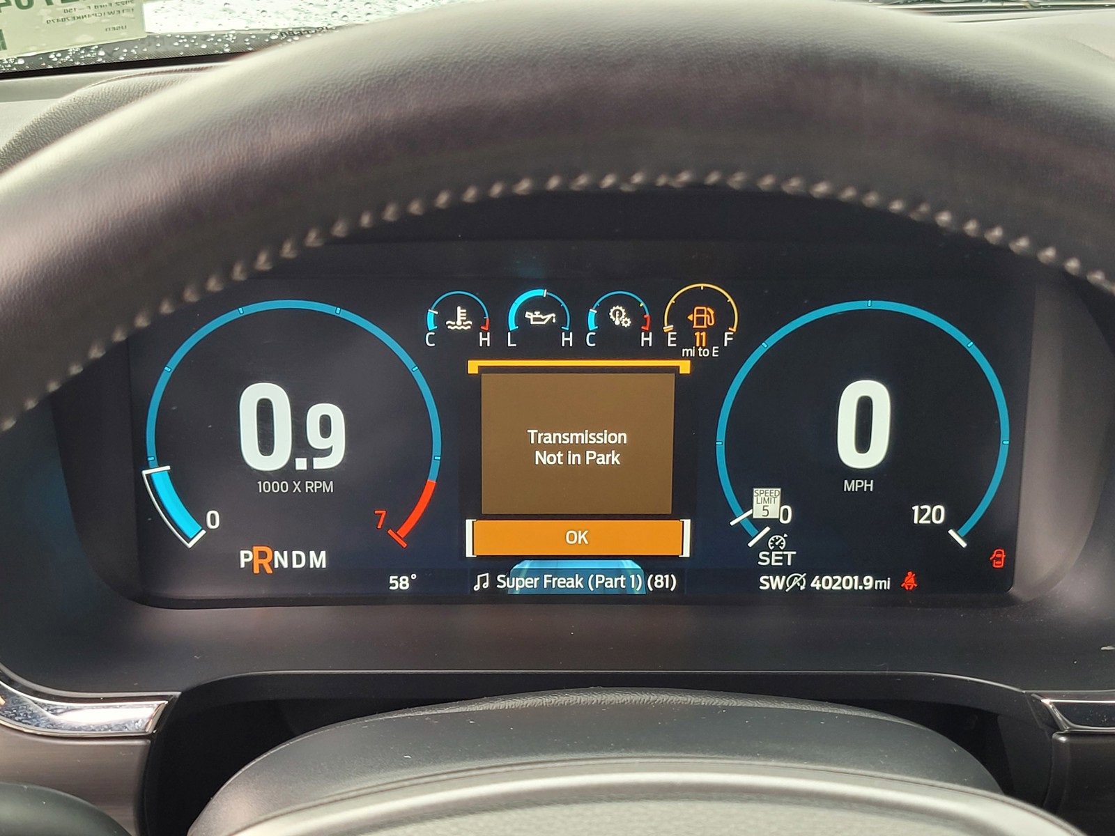 Certified 2022 Ford F150 Lariat w/ Equipment Group 502A High image 28