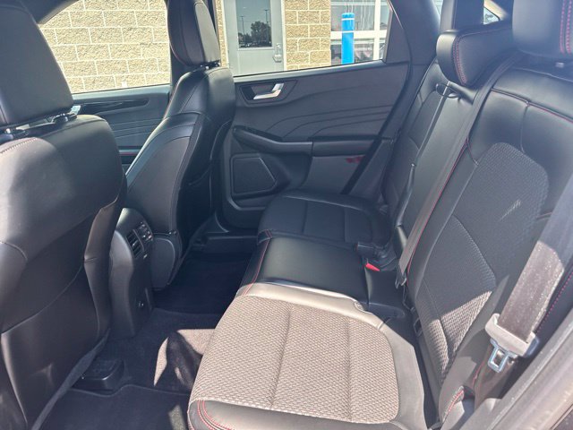 Certified 2024 Ford Escape ST-Line w/ Tech Pack #1 AWD/4WD image 30