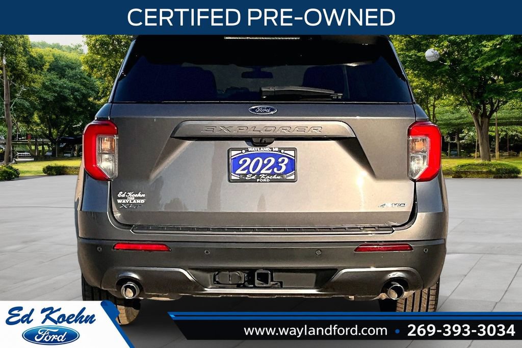 Certified 2023 Ford Explorer XLT w/ Equipment Group 202A AWD/4WD image 4