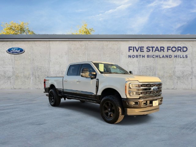 Certified 2025 Ford F250 King Ranch w/ FX4 Off-Road Package AWD/4WD image 2