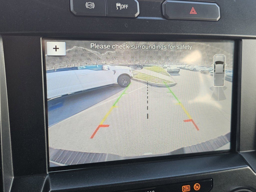 Certified 2017 Ford F350 Lariat w/ Chrome Package image 10