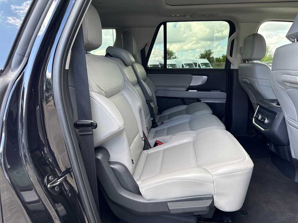 Certified 2025 Ford Expedition Max Active RWD image 28
