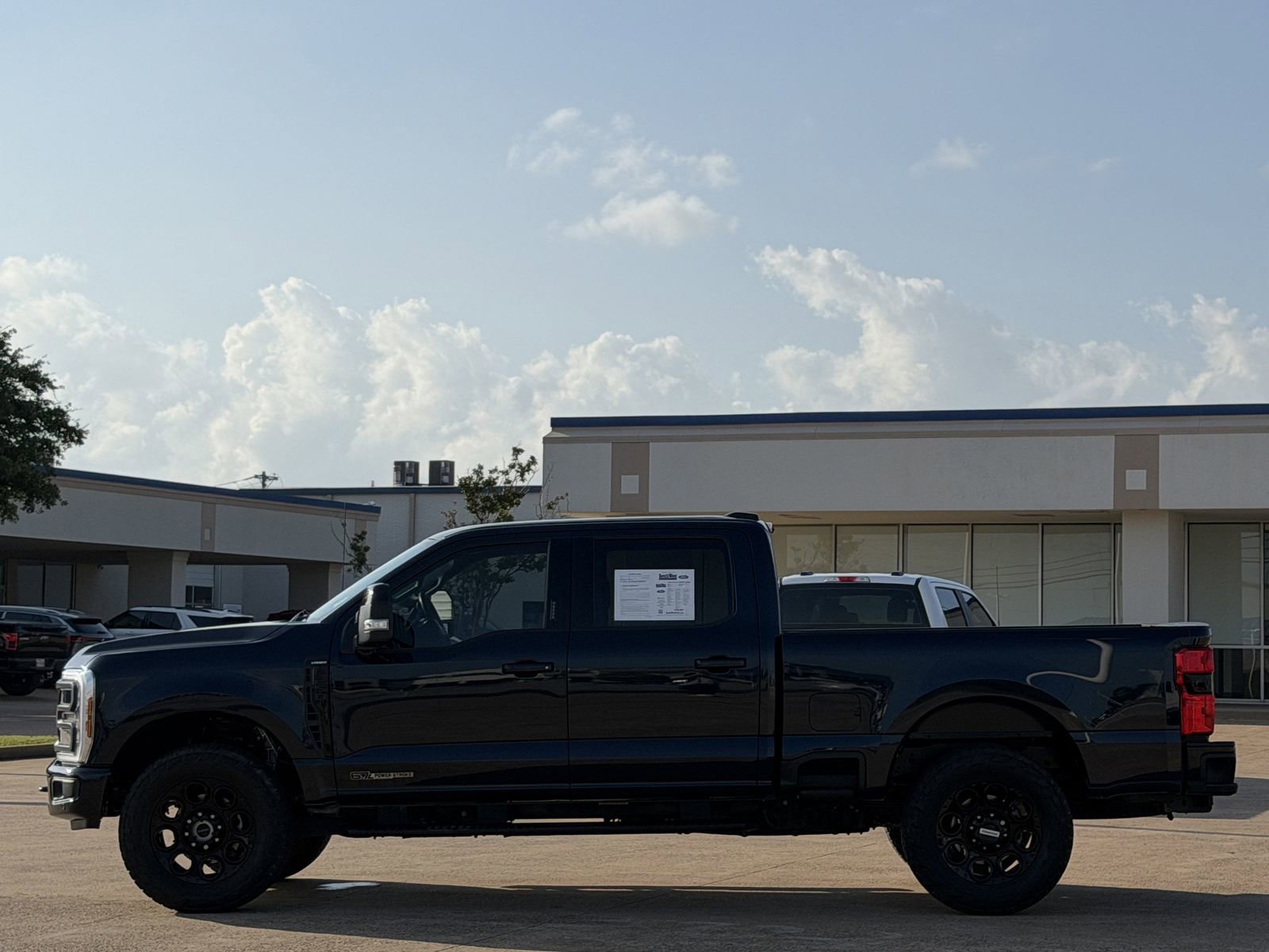 Certified 2024 Ford F250 Lariat w/ Lariat Ultimate Package AWD/4WD image 7