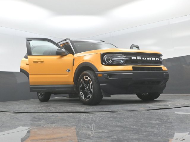 Certified 2022 Ford Bronco Sport Outer Banks w/ Tech Package AWD/4WD image 28